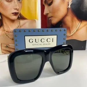 New-GUCCI Oversize Square Frame GG0499S Sunglasses Black Gucci | Accessories | Newgucci Oversize Square Frame Gg499s  main image 3